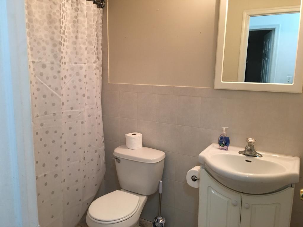 Mojoy Homesuites At Runyon Newark Exterior photo